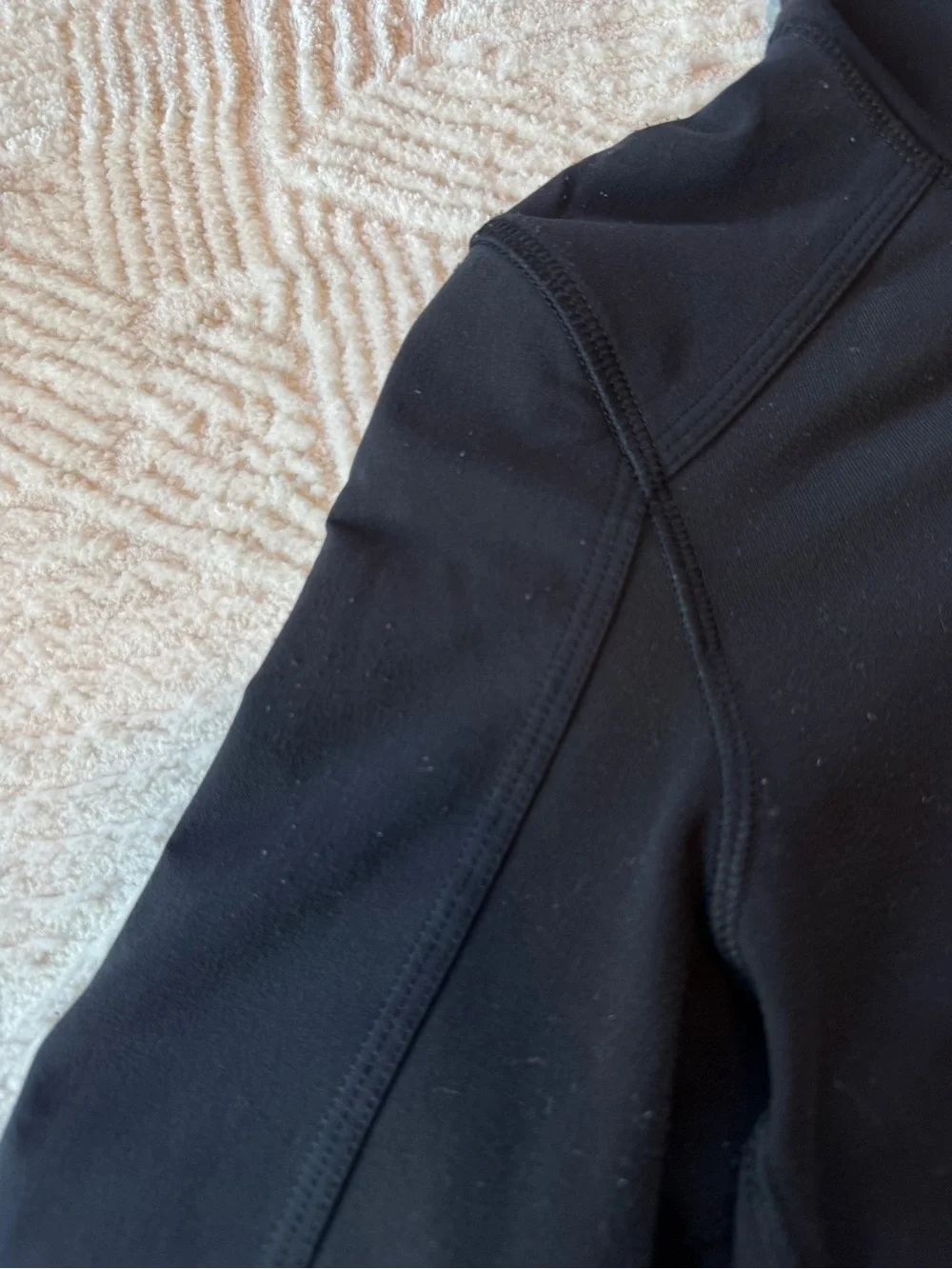 Lululemon Black Define Jacket Full Zip Luon Size 8 Activewear Yoga